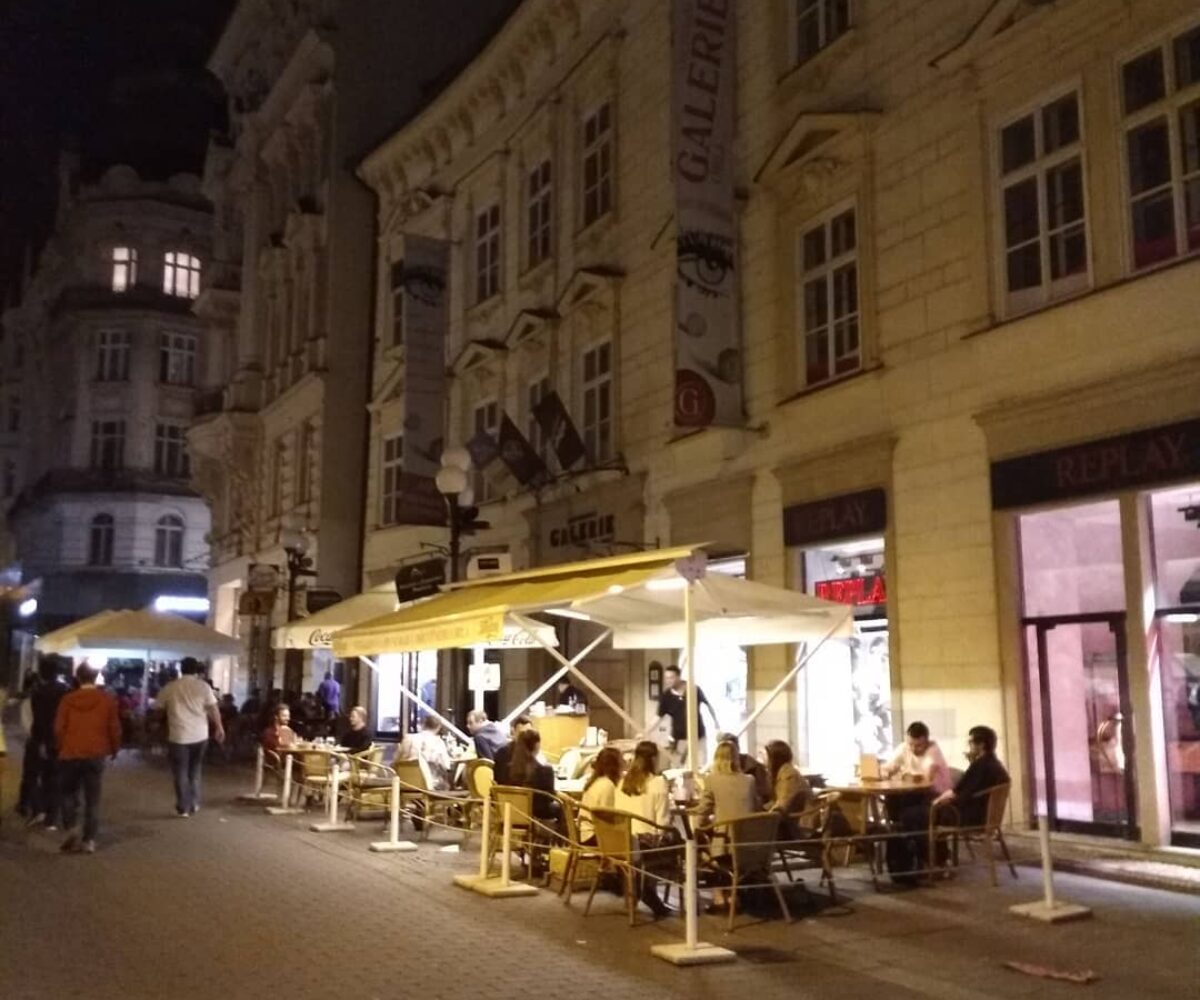 2018年5月12日 (04:46)